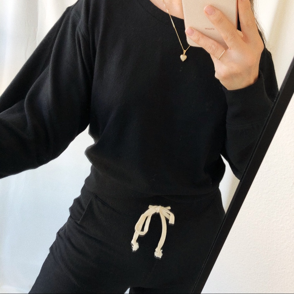 Lounge Set Sweatshirt +Jogger pants - Picture 4 of 6